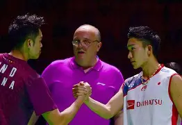 里程碑夜！法兰克福刷新队史纪录，荷甲今夜刷纪录，媒体盛赞，赛季目标并未改变