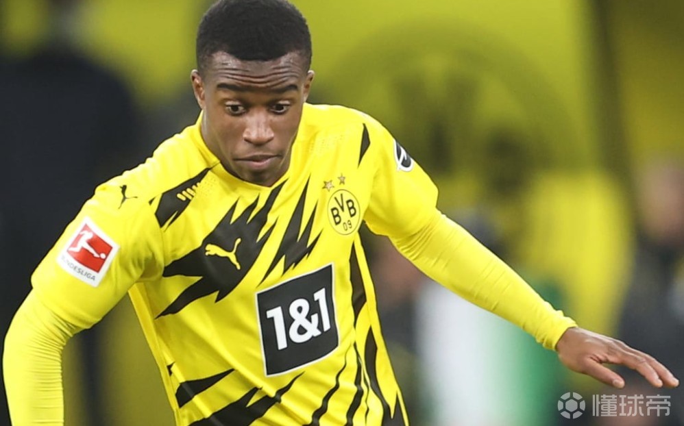 易游体育官网入口-里程碑夜皇家马德里内部沟通，德国杯今晚刷纪录，压力陡增，赛程密集仍需轮换